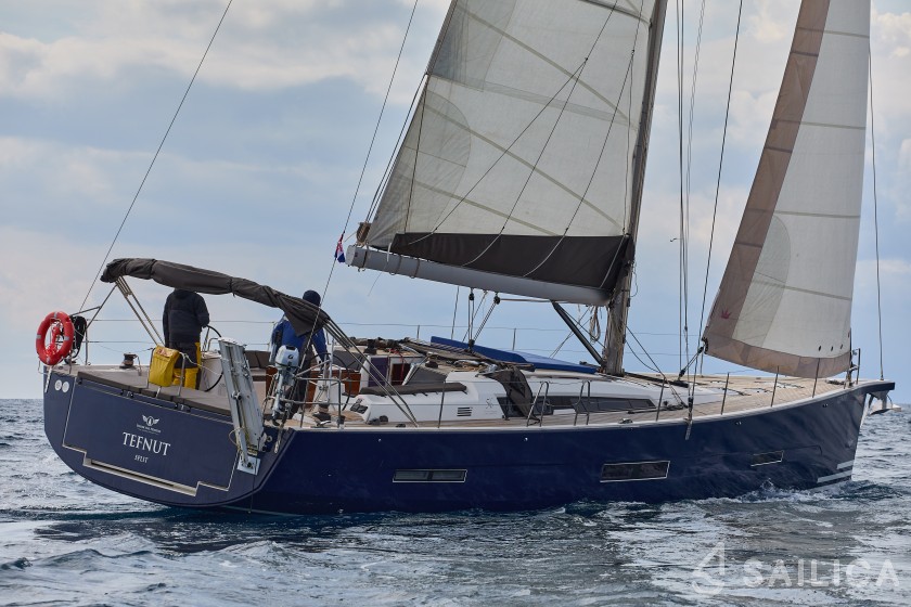 Dufour 56 Exclusive - Yacht Charter Sailica