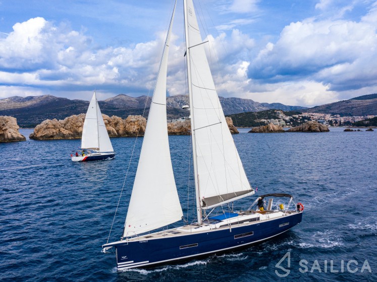 Dufour 56 Exclusive - Yacht Charter Sailica