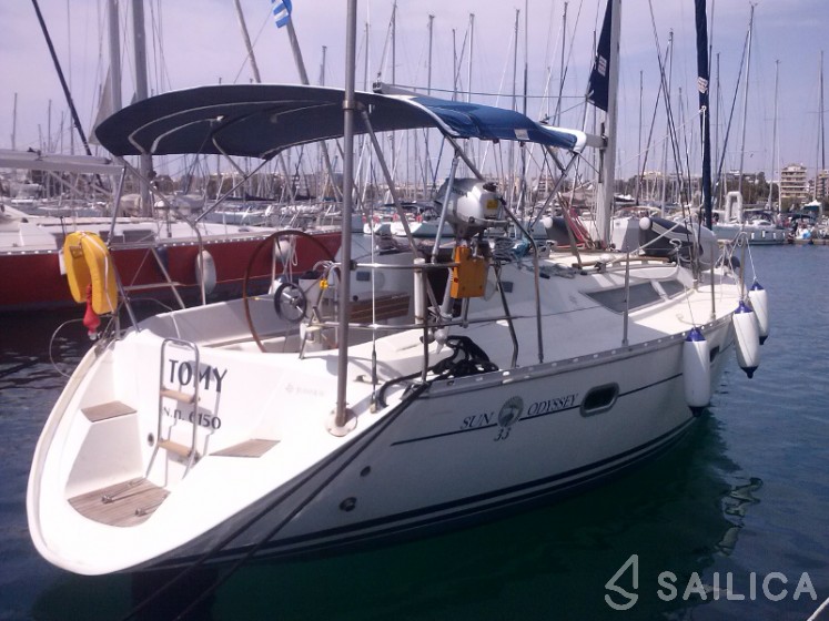 Sun Odyssey 33 - Yacht Charter Sailica