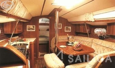 Sun Odyssey 33 - Yacht Charter Sailica