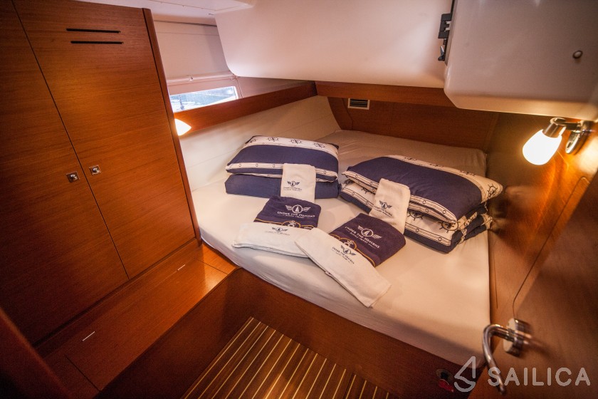 Dufour 460 Grand Large - Yacht Charter Sailica