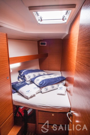 Dufour 460 Grand Large - Yacht Charter Sailica