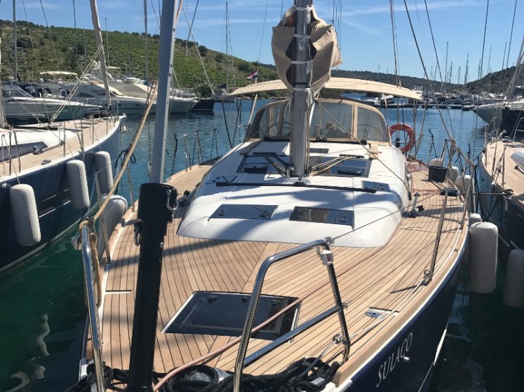 Dufour 460 Grand Large - Yacht Charter Sailica