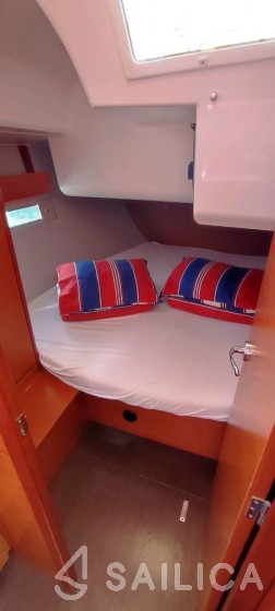 Dufour 412 GL - Yacht Charter Sailica