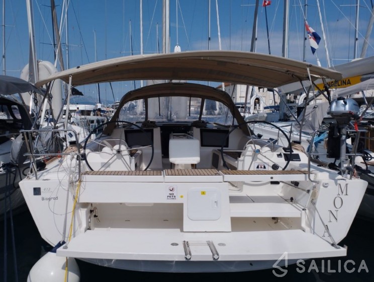 Dufour 412 GL - Yacht Charter Sailica