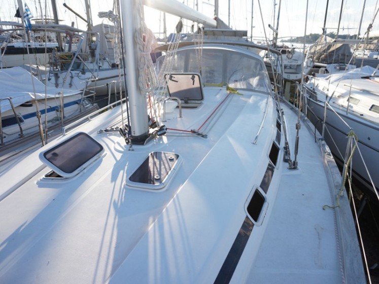 Bavaria 44 - Yacht Charter Sailica