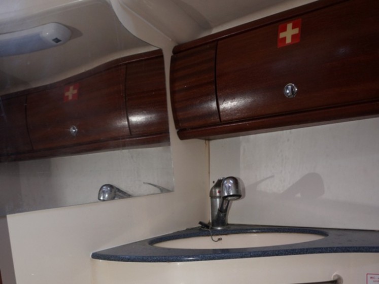 Bavaria 44 - Yacht Charter Sailica
