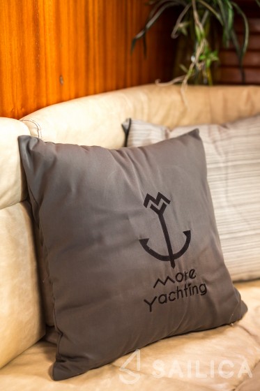 Bavaria 44 - Yacht Charter Sailica