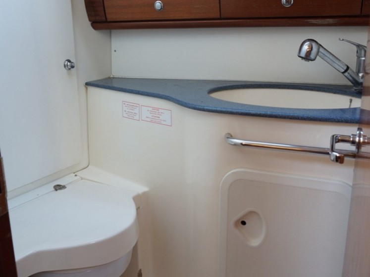 Bavaria 44 - Yacht Charter Sailica