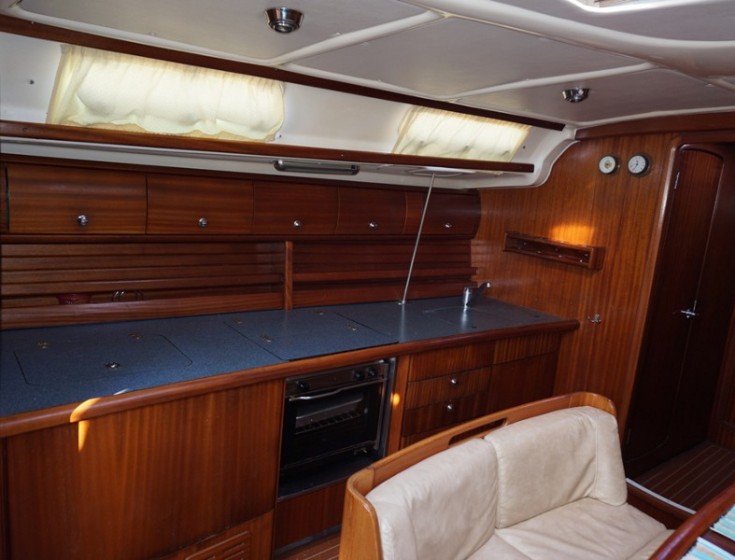 Bavaria 44 - Yacht Charter Sailica