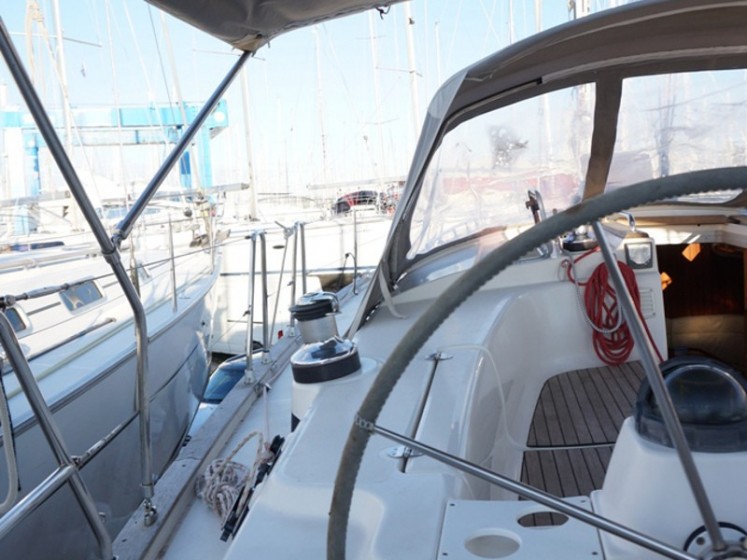 Bavaria 44 - Yacht Charter Sailica