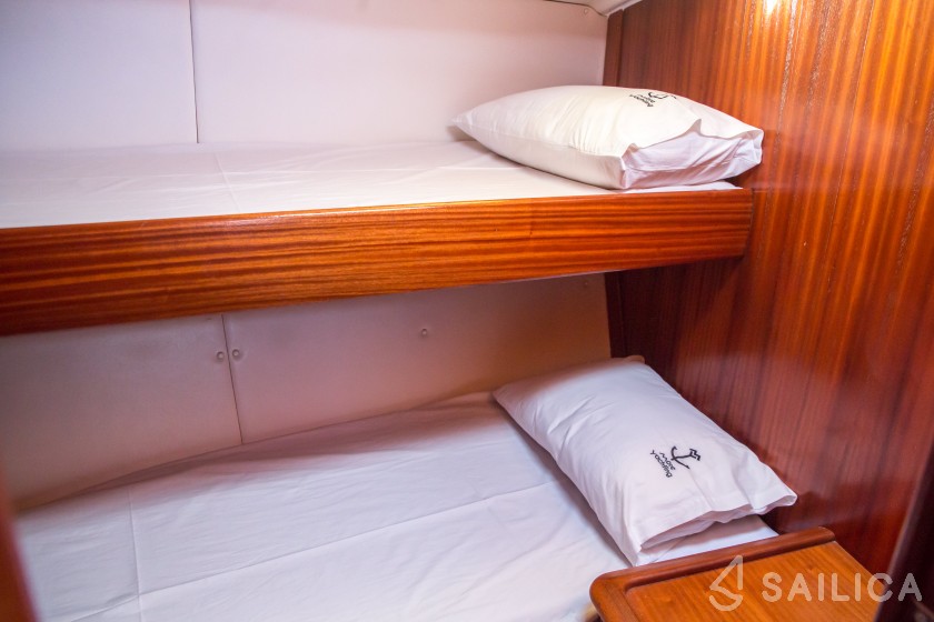 Bavaria 44 - Yacht Charter Sailica