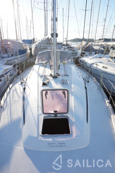 Bavaria 44 - Yacht Charter Sailica