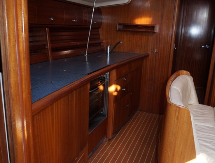 Bavaria 44 - Yacht Charter Sailica