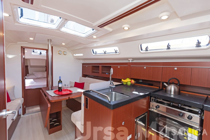 Hanse 345 - Yacht Charter Sailica