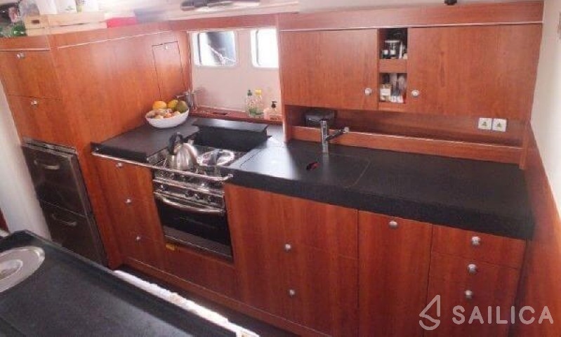 Hanse 505 - Yacht Charter Sailica