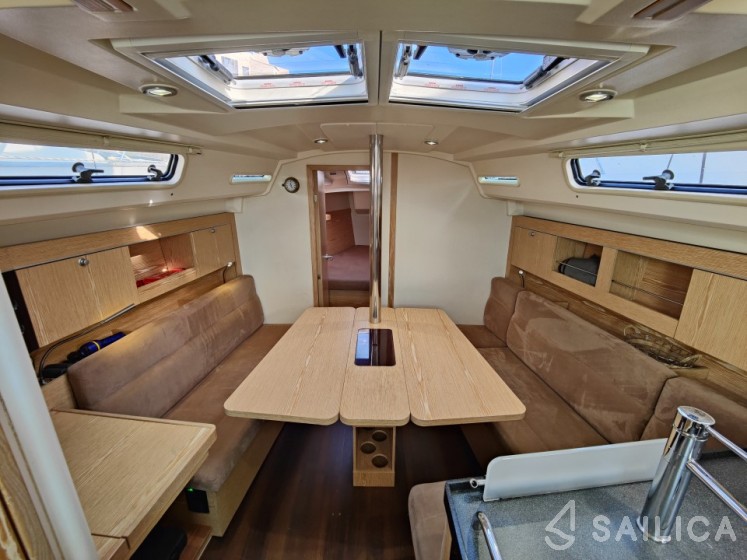 Hanse 345 - Yacht Charter Sailica