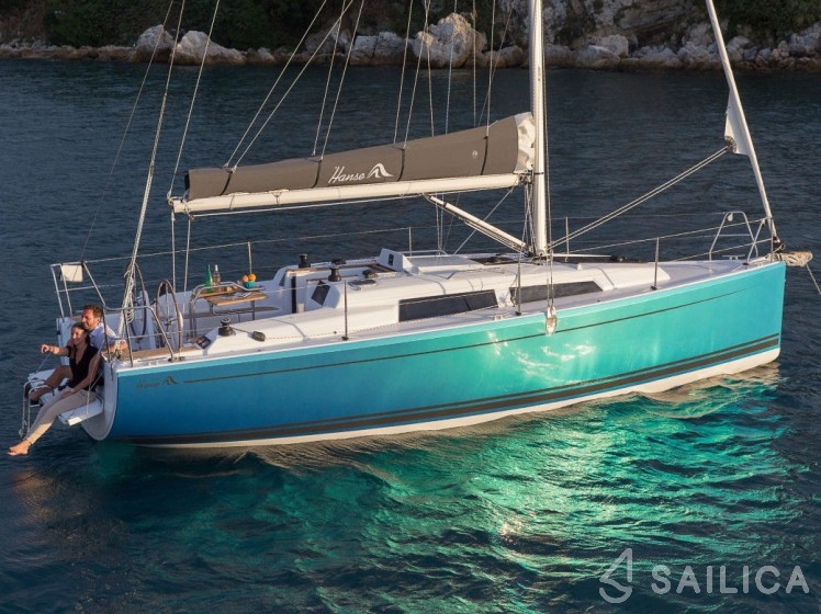 Hanse 315 - Yacht Charter Sailica
