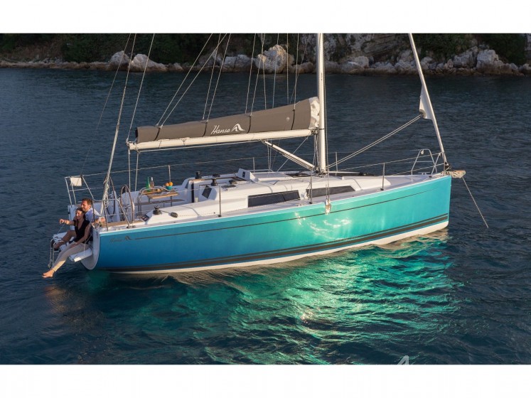 Hanse 315 - Yacht Charter Sailica