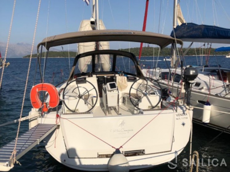 Sun Odyssey 419 - Yacht Charter Sailica