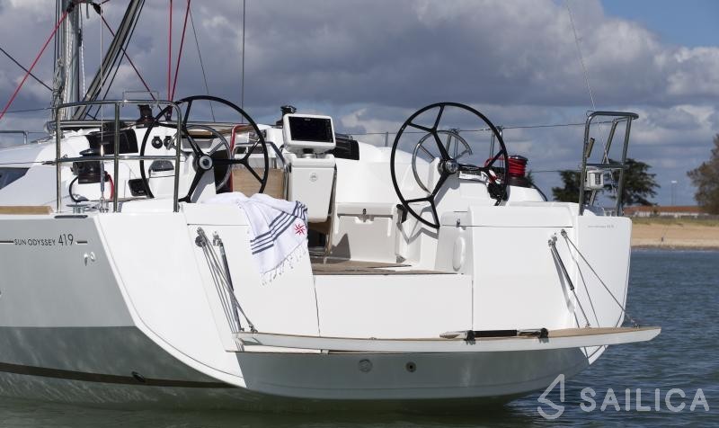 Sun Odyssey 419 - Yacht Charter Sailica