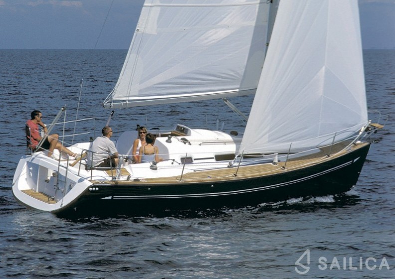 Elan 31 - Yacht Charter Sailica