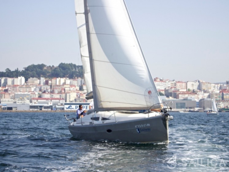 Elan 344 Impression - Yacht Charter Sailica