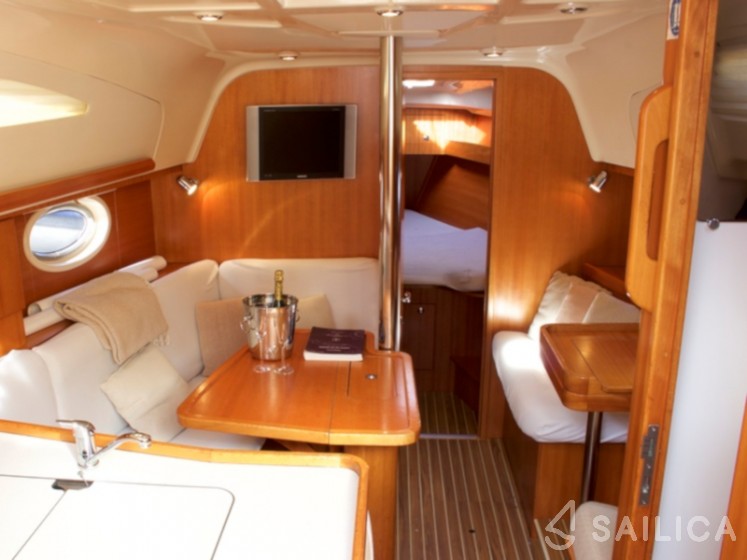 Elan 344 Impression - Yacht Charter Sailica