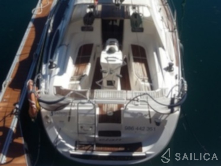 Elan 344 Impression - Yacht Charter Sailica