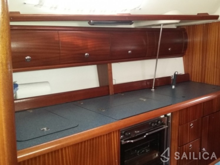 Bavaria 38 - Yacht Charter Sailica