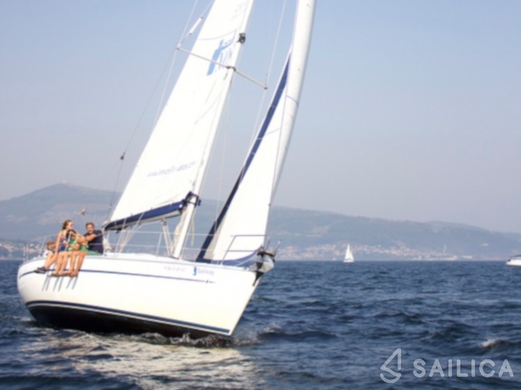 Bavaria 38 - Yacht Charter Sailica