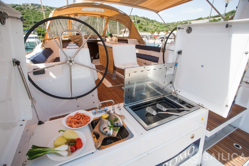 Dufour 460 GL - Yacht Charter Sailica