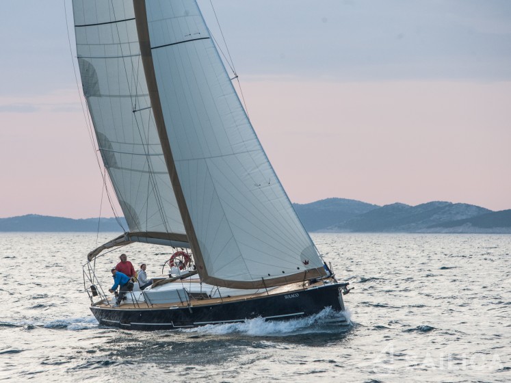 Dufour 460 GL - Yacht Charter Sailica