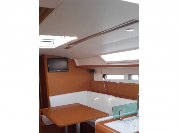 Sun Odyssey 449 - Yacht Charter Sailica