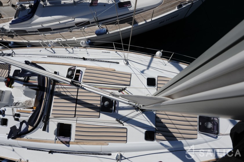Sun Odyssey 49i - Yacht Charter Sailica