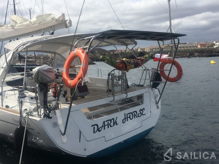 Oceanis 45 - Yacht Charter Sailica