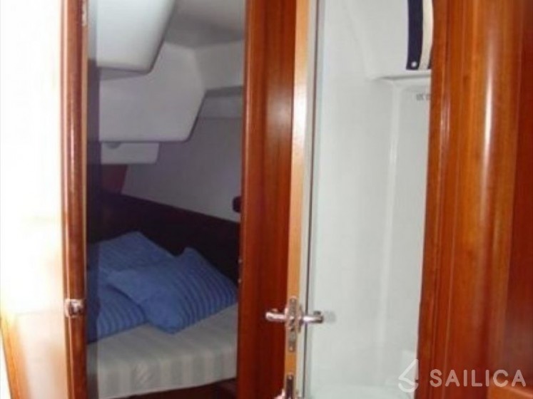 Oceanis 473 - Yacht Charter Sailica
