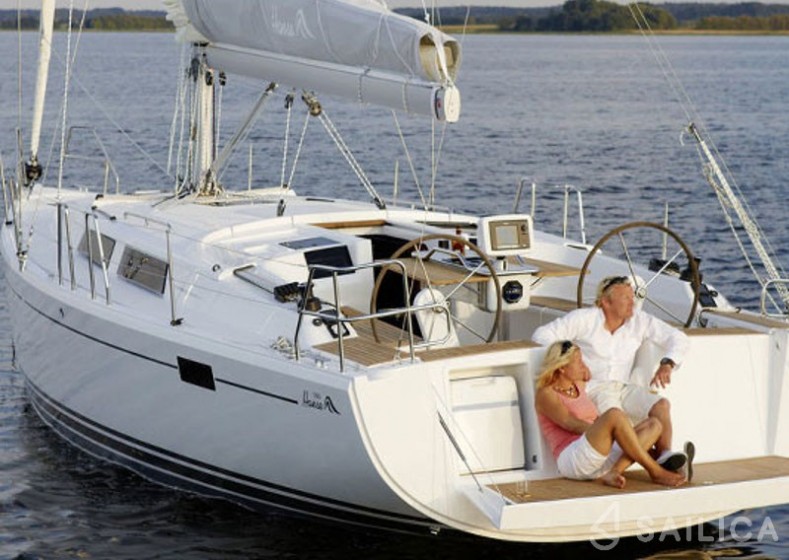 Hanse 385 - Yacht Charter Sailica