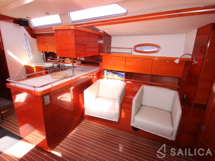 Hanse 531 - Yacht Charter Sailica