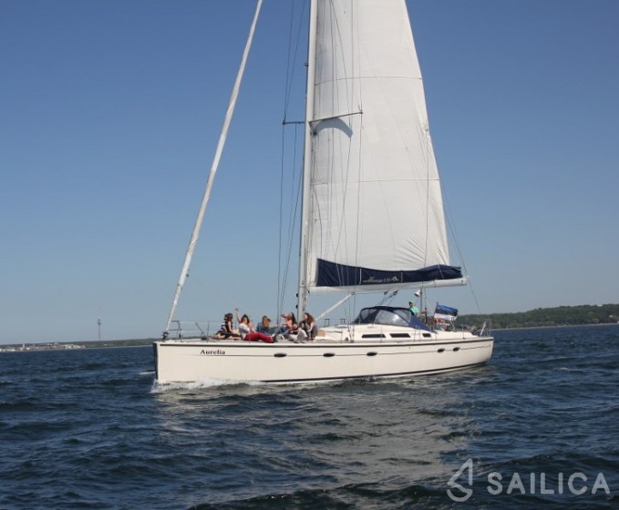 Hanse 531 - Yacht Charter Sailica