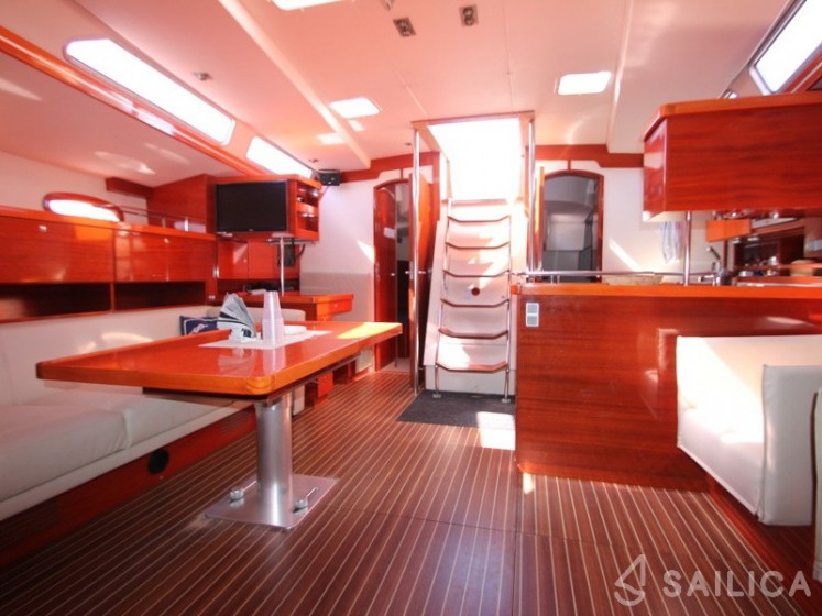 Hanse 531 - Yacht Charter Sailica