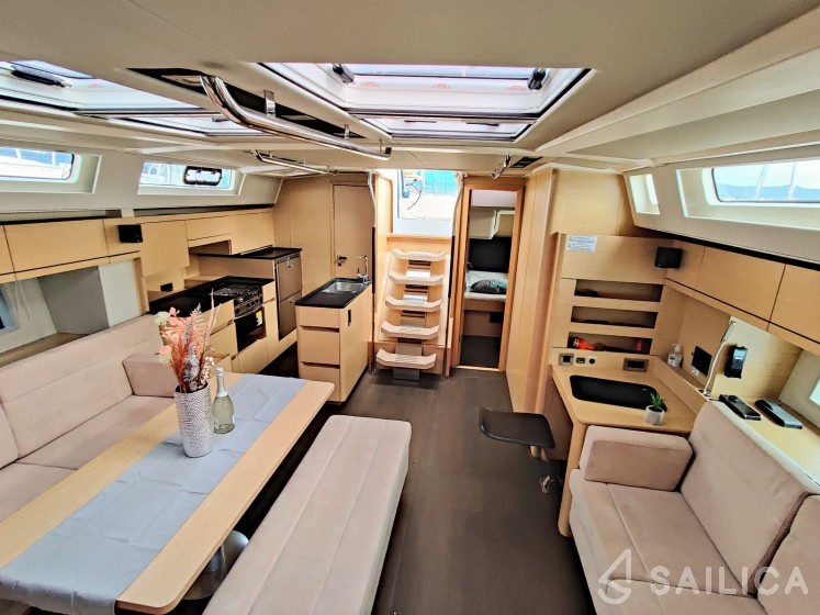 Hanse 548 - Yacht Charter Sailica