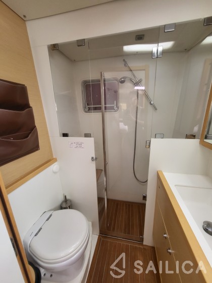 Lagoon 560 S2 - Yacht Charter Sailica
