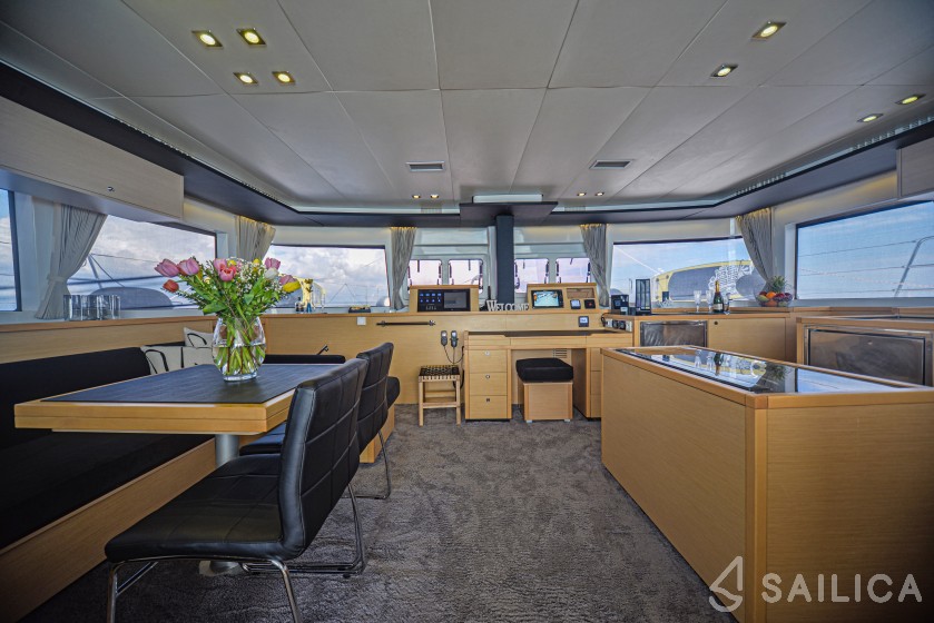 Lagoon 560 S2 - Yacht Charter Sailica
