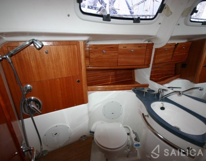 Bavaria 50 Cruiser - Yacht Charter Sailica
