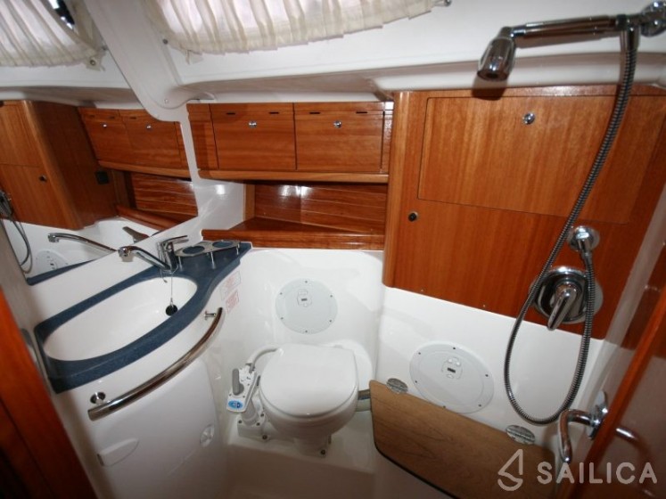 Bavaria 50 Cruiser - Yacht Charter Sailica