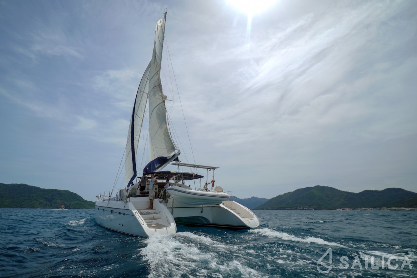 Privilege 465 - Yacht Charter Sailica