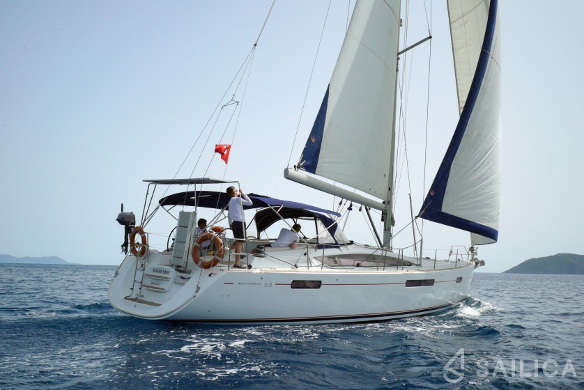 Jeanneau 53 - Yacht Charter Sailica