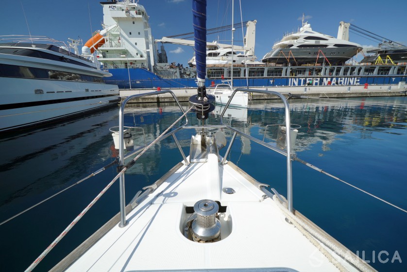 Sun Odyssey 49i - Yacht Charter Sailica