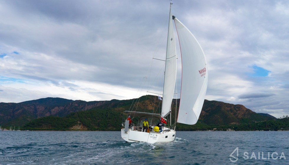 Sun Odyssey 440 - Yacht Charter Sailica
